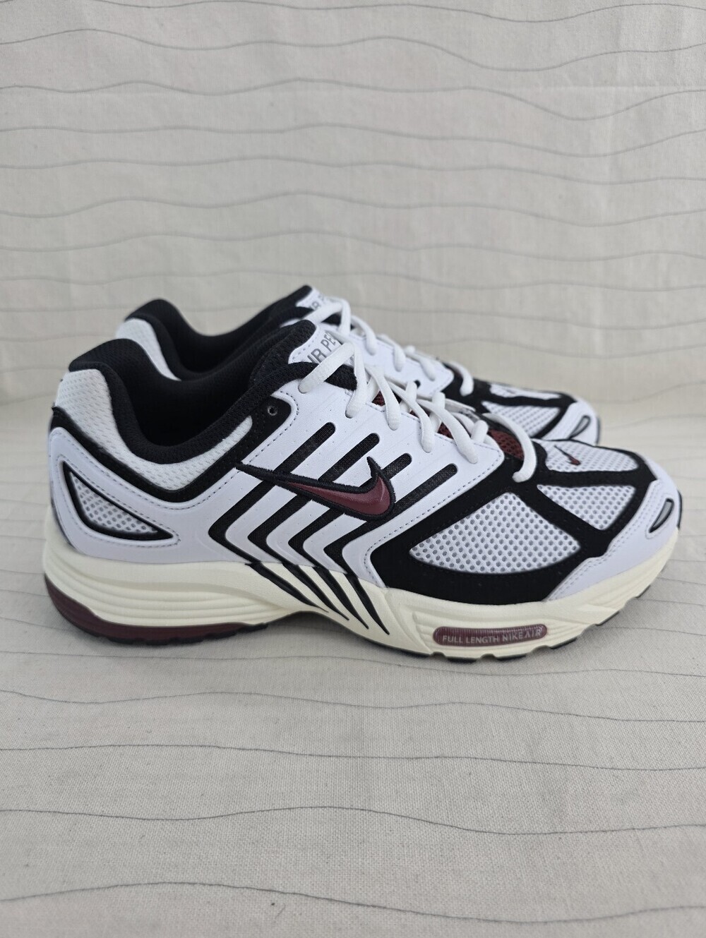 Nike Nike Air Pegasus 2005 Retro White Black Dark Team Red Shoes HQ5403-101 Sz 9